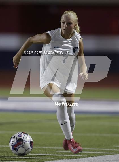 Thumbnail 2 in Siegel @ Oakland photogallery.