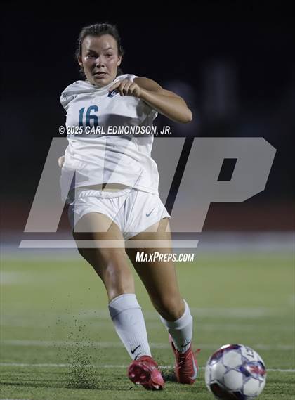 Thumbnail 3 in Siegel @ Oakland photogallery.