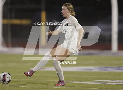 Thumbnail 3 in Siegel @ Oakland photogallery.