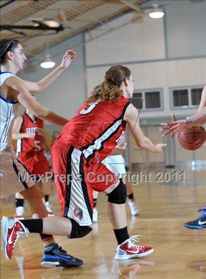 Thumbnail 3 in Sierra vs. Ripon photogallery.