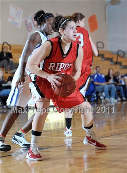 Thumbnail 3 in Sierra vs. Ripon photogallery.