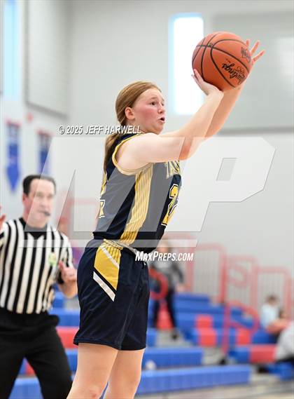 Thumbnail 1 in Tallmadge @ Revere photogallery.