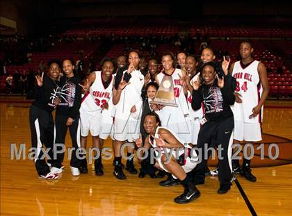 Thumbnail 1 in MacArthur vs. Cedar Hill (Texas 5A Region I Final) photogallery.
