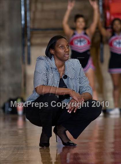 Thumbnail 3 in MacArthur vs. Cedar Hill (Texas 5A Region I Final) photogallery.