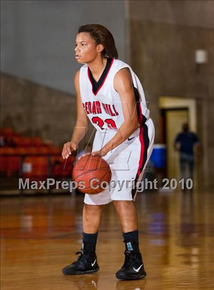 Thumbnail 2 in MacArthur vs. Cedar Hill (Texas 5A Region I Final) photogallery.