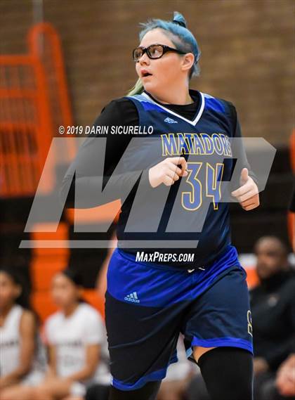 Thumbnail 3 in Salesian College Preparatory vs. Shadow Mountain (NIKE Tournament of Champions) photogallery.