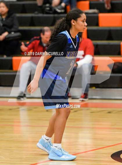Thumbnail 2 in Salesian College Preparatory vs. Shadow Mountain (NIKE Tournament of Champions) photogallery.