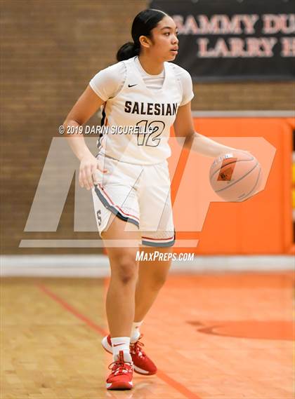 Thumbnail 1 in Salesian College Preparatory vs. Shadow Mountain (NIKE Tournament of Champions) photogallery.