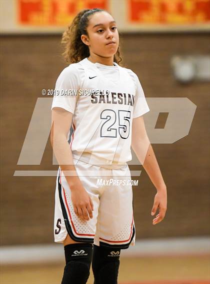 Thumbnail 1 in Salesian College Preparatory vs. Shadow Mountain (NIKE Tournament of Champions) photogallery.
