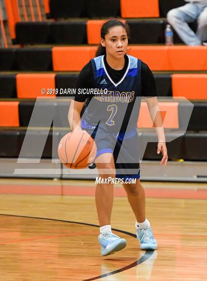 Thumbnail 2 in Salesian College Preparatory vs. Shadow Mountain (NIKE Tournament of Champions) photogallery.