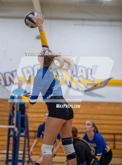 Thumbnail 1 in Fallbrook @ San Pasqual photogallery.