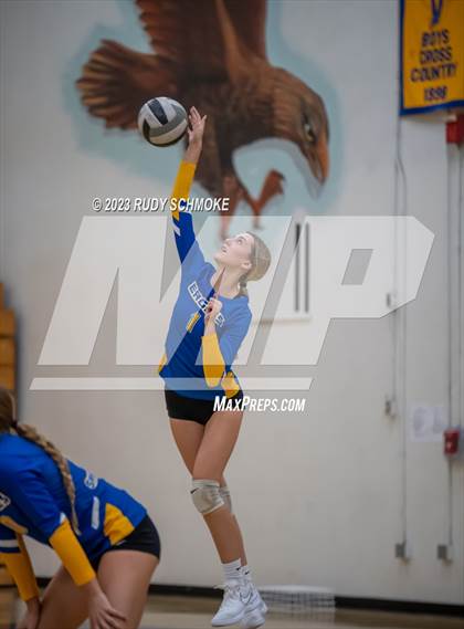Thumbnail 2 in Fallbrook @ San Pasqual photogallery.