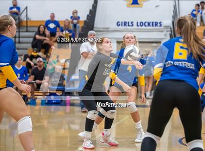 Thumbnail 1 in Fallbrook @ San Pasqual photogallery.