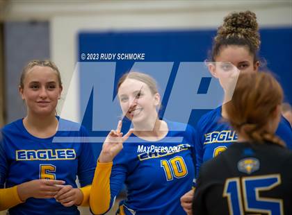 Thumbnail 3 in Fallbrook @ San Pasqual photogallery.
