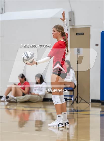 Thumbnail 1 in Fallbrook @ San Pasqual photogallery.
