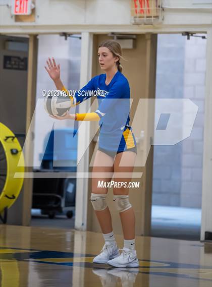 Thumbnail 3 in Fallbrook @ San Pasqual photogallery.