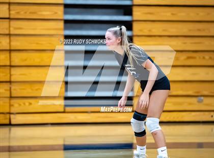 Thumbnail 2 in Fallbrook @ San Pasqual photogallery.
