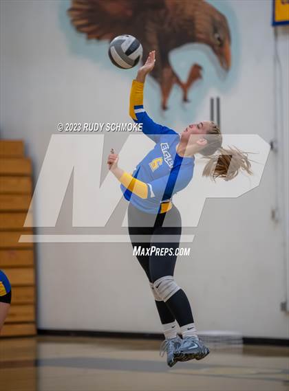 Thumbnail 1 in Fallbrook @ San Pasqual photogallery.