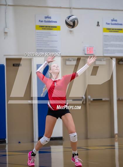 Thumbnail 3 in Fallbrook @ San Pasqual photogallery.