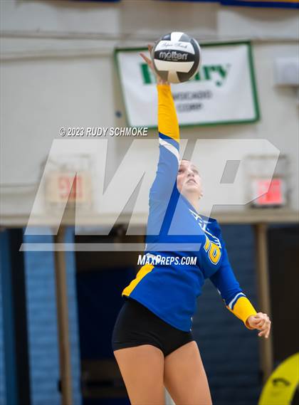 Thumbnail 2 in Fallbrook @ San Pasqual photogallery.