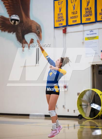 Thumbnail 2 in Fallbrook @ San Pasqual photogallery.