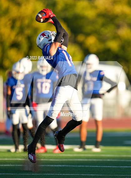 Thumbnail 3 in Christian Brothers vs. Jesuit photogallery.