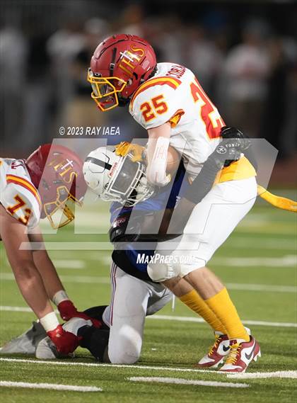 Thumbnail 2 in Christian Brothers vs. Jesuit photogallery.