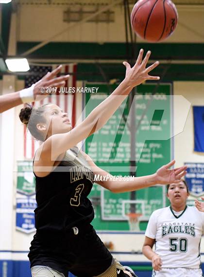 Thumbnail 2 in Green Valley vs Flagstaff (Gator Winter Classic) photogallery.