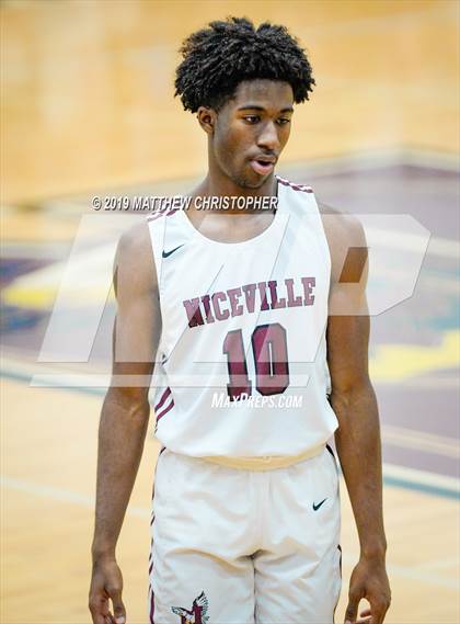 Thumbnail 1 in Crestview @ Niceville photogallery.