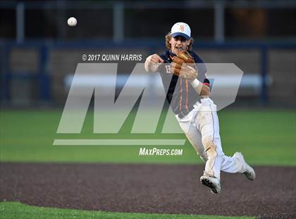 Thumbnail 1 in Chicago Mt. Carmel vs. Oak Park-River Forest photogallery.