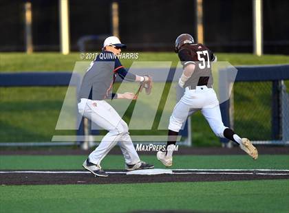 Thumbnail 2 in Chicago Mt. Carmel vs. Oak Park-River Forest photogallery.