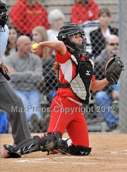 Thumbnail 3 in Mater Dei @ Orange Lutheran photogallery.