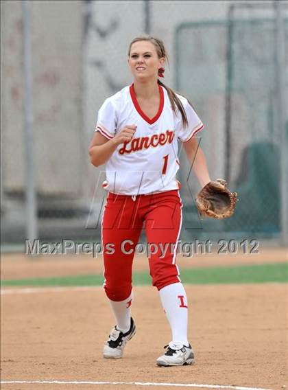 Thumbnail 1 in Mater Dei @ Orange Lutheran photogallery.
