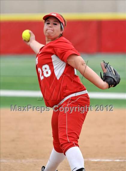Thumbnail 2 in Mater Dei @ Orange Lutheran photogallery.