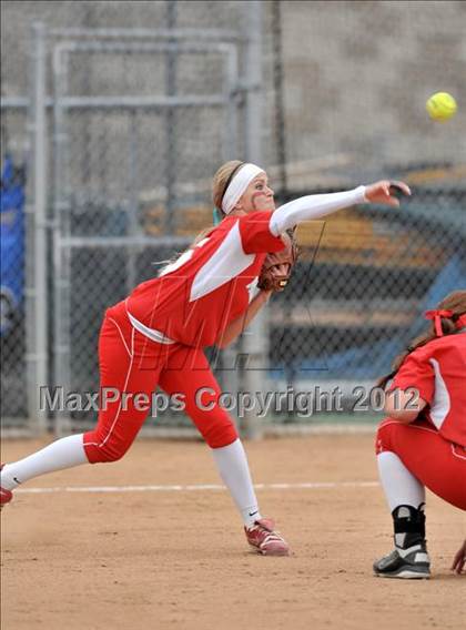Thumbnail 3 in Mater Dei @ Orange Lutheran photogallery.