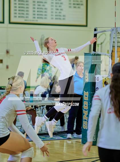 Thumbnail 2 in La Jolla vs Bishop Diego (Santa Barbara Tournament of Champions) photogallery.