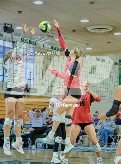 Thumbnail 2 in La Jolla vs Bishop Diego (Santa Barbara Tournament of Champions) photogallery.