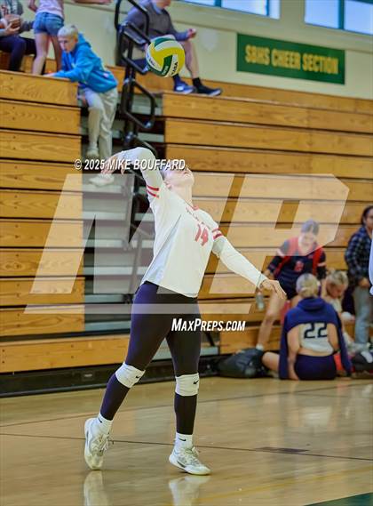Thumbnail 2 in La Jolla vs Bishop Diego (Santa Barbara Tournament of Champions) photogallery.