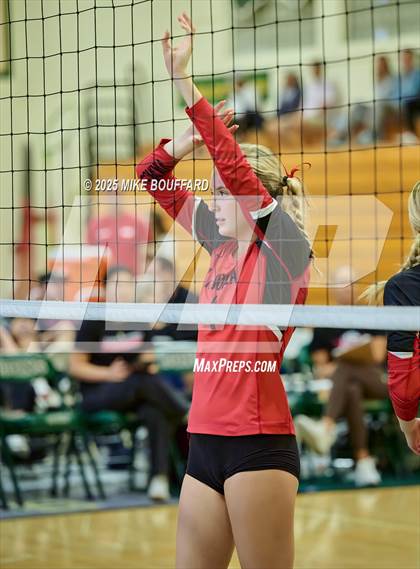 Thumbnail 2 in La Jolla vs Bishop Diego (Santa Barbara Tournament of Champions) photogallery.