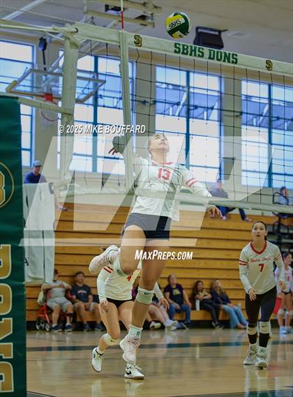 Thumbnail 1 in La Jolla vs Bishop Diego (Santa Barbara Tournament of Champions) photogallery.