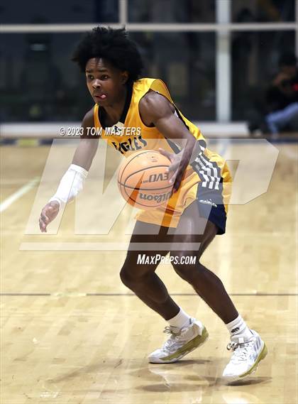 Thumbnail 2 in Shabach Christian Academy @ Varsity Opponent photogallery.