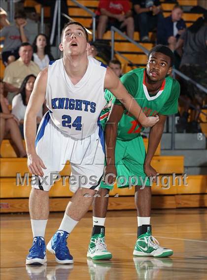 Thumbnail 2 in Ely vs. Gill St. Bernard's (City of Palms Classic) photogallery.