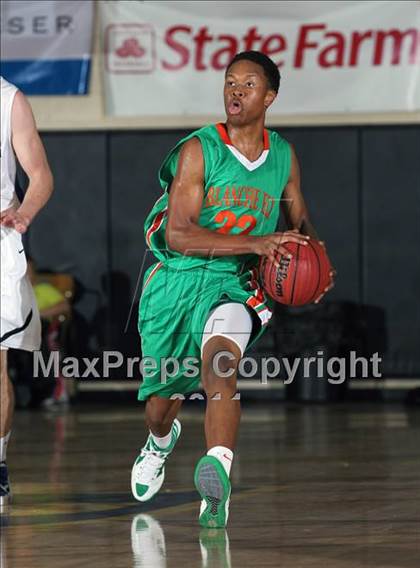 Thumbnail 1 in Ely vs. Gill St. Bernard's (City of Palms Classic) photogallery.