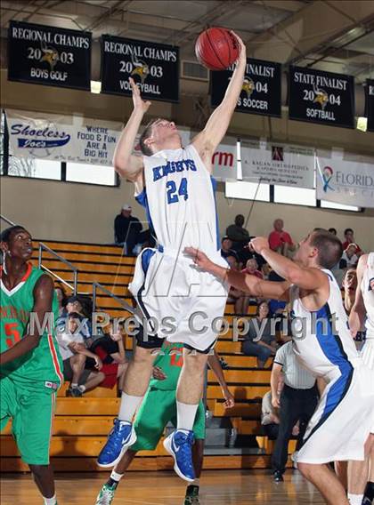 Thumbnail 1 in Ely vs. Gill St. Bernard's (City of Palms Classic) photogallery.