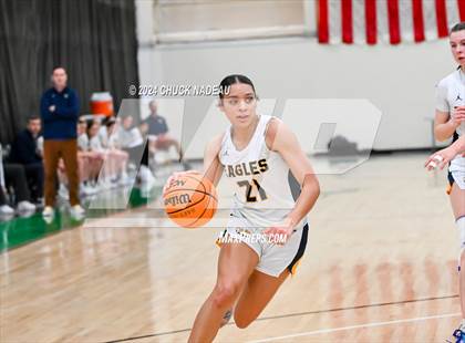 Thumbnail 2 in Barrington vs. Chariho (RIIL Elite 8) photogallery.