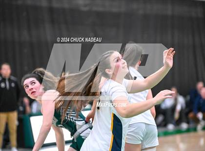 Thumbnail 1 in Barrington vs. Chariho (RIIL Elite 8) photogallery.