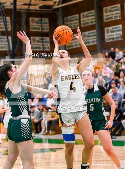 Thumbnail 1 in Barrington vs. Chariho (RIIL Elite 8) photogallery.