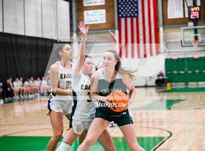 Thumbnail 1 in Barrington vs. Chariho (RIIL Elite 8) photogallery.