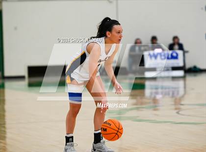 Thumbnail 1 in Barrington vs. Chariho (RIIL Elite 8) photogallery.