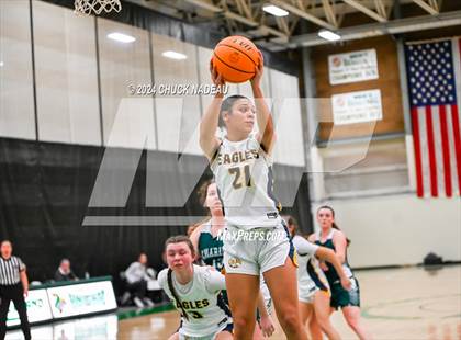 Thumbnail 2 in Barrington vs. Chariho (RIIL Elite 8) photogallery.